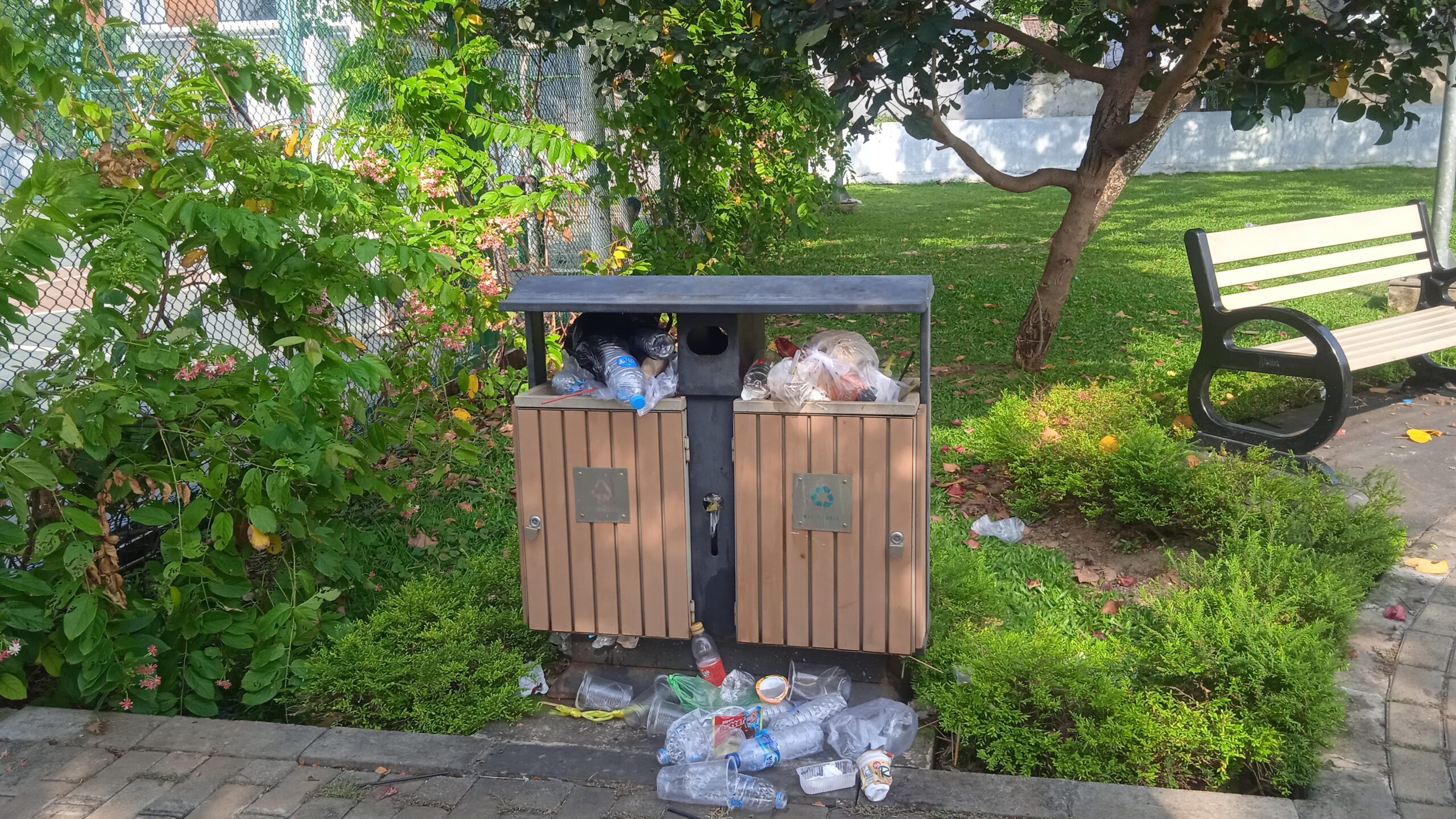 Tempat Sampah